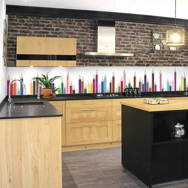 crédence crayons de couleurs