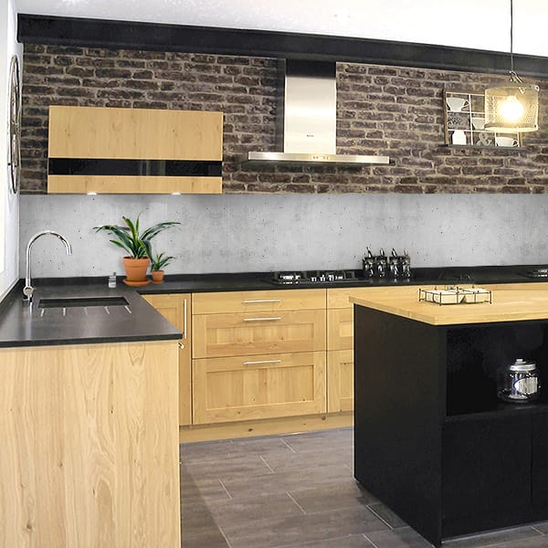 crédence béton lisse gris