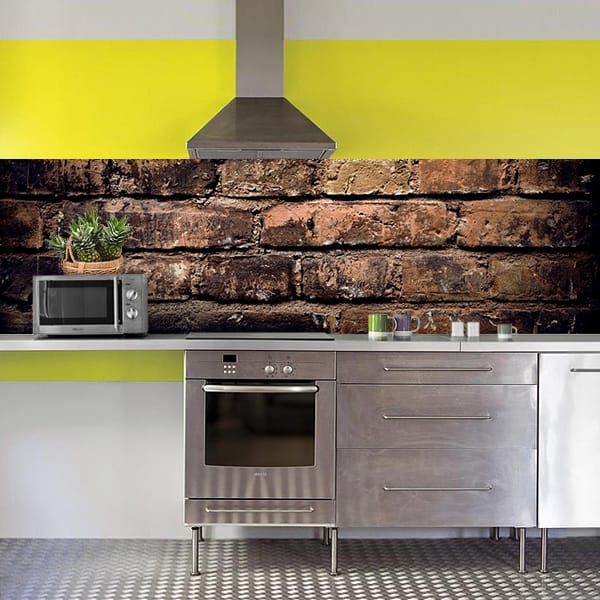 crédence vielles grosses briques