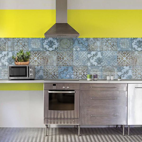carreaux de ciments blanc et bleu gris