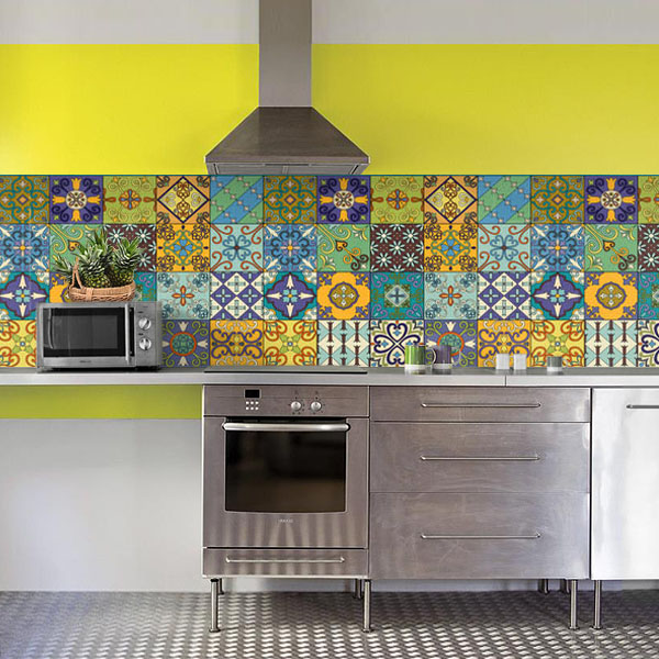 carreaux de ciments jaune et bleu