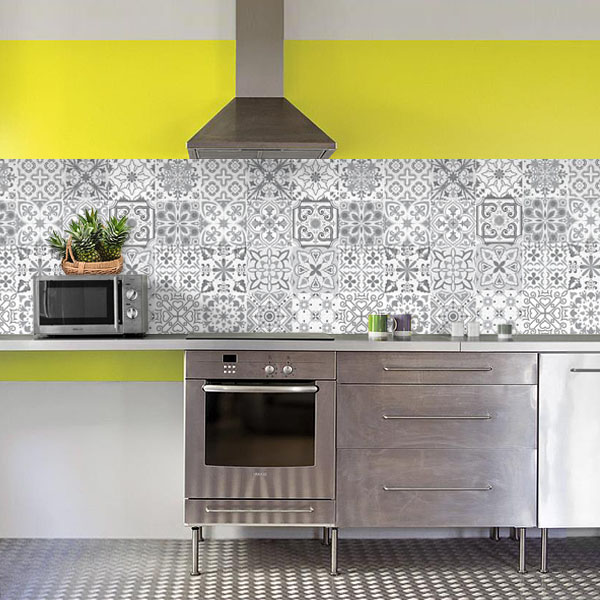 carreaux de ciments blanc et gris