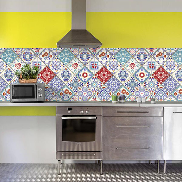 carreaux de ciments rouge et bleu vert