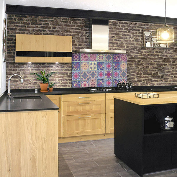 carreaux de ciments rose et violet