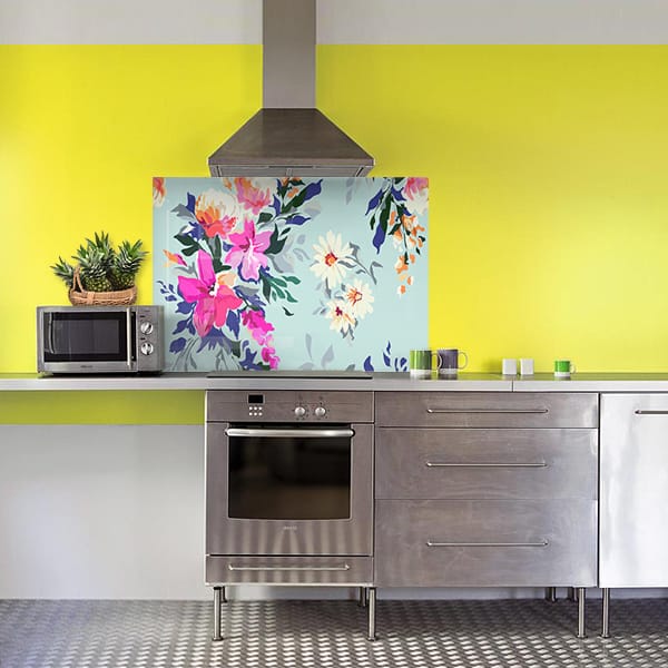 crédence peinture fleurs hotte