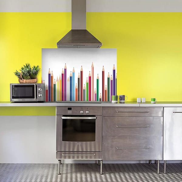 crédence crayons de couleurs hotte