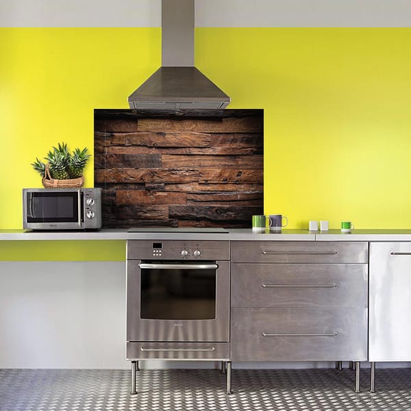 crédence planches brutes horizontales hotte