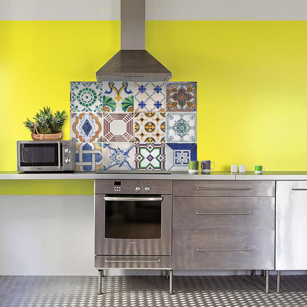 carreaux de ciments bleu jaune vert