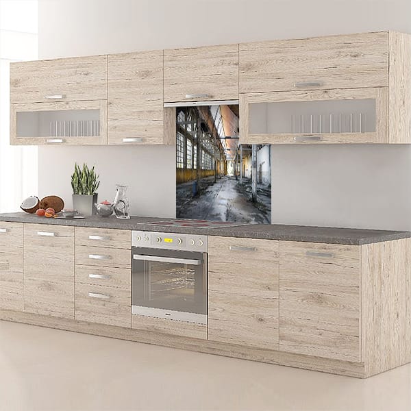 crédence hangar désafecté hotte